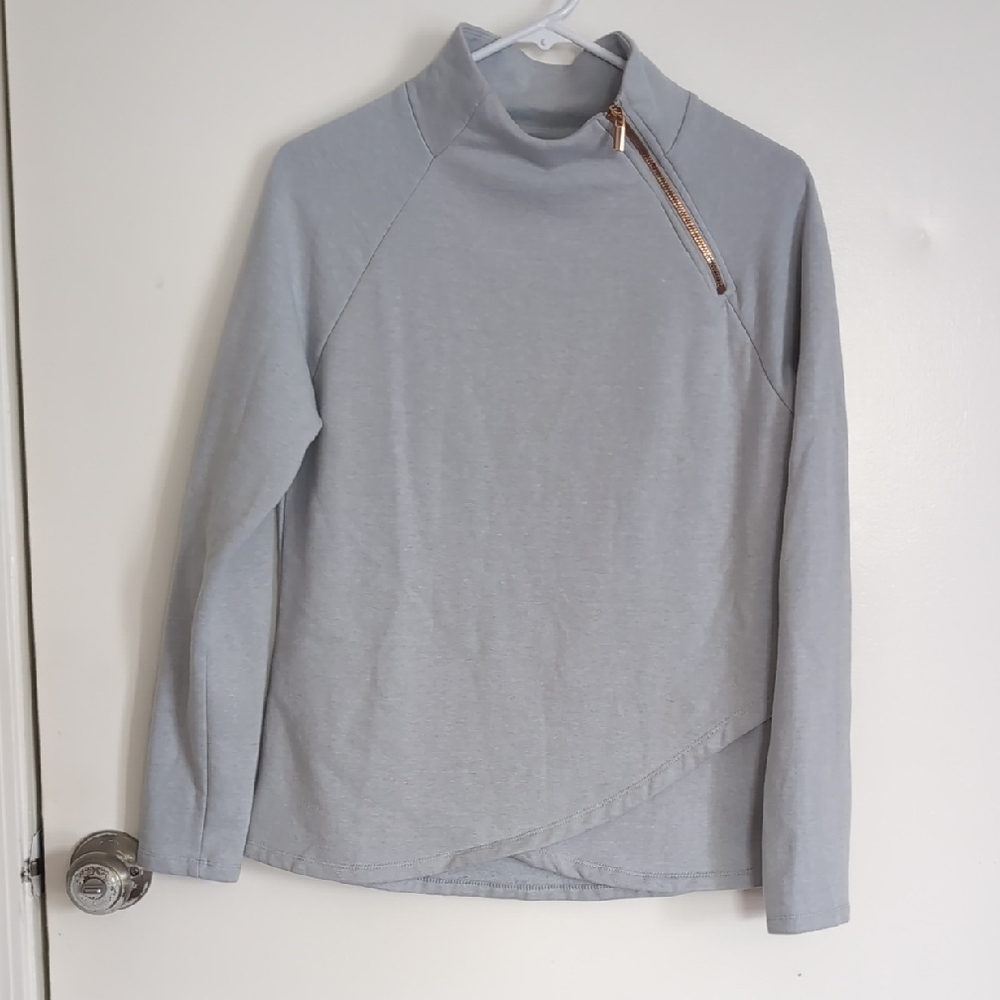 Balance Collection Light Gray Asymmetrical Sweatshirt
